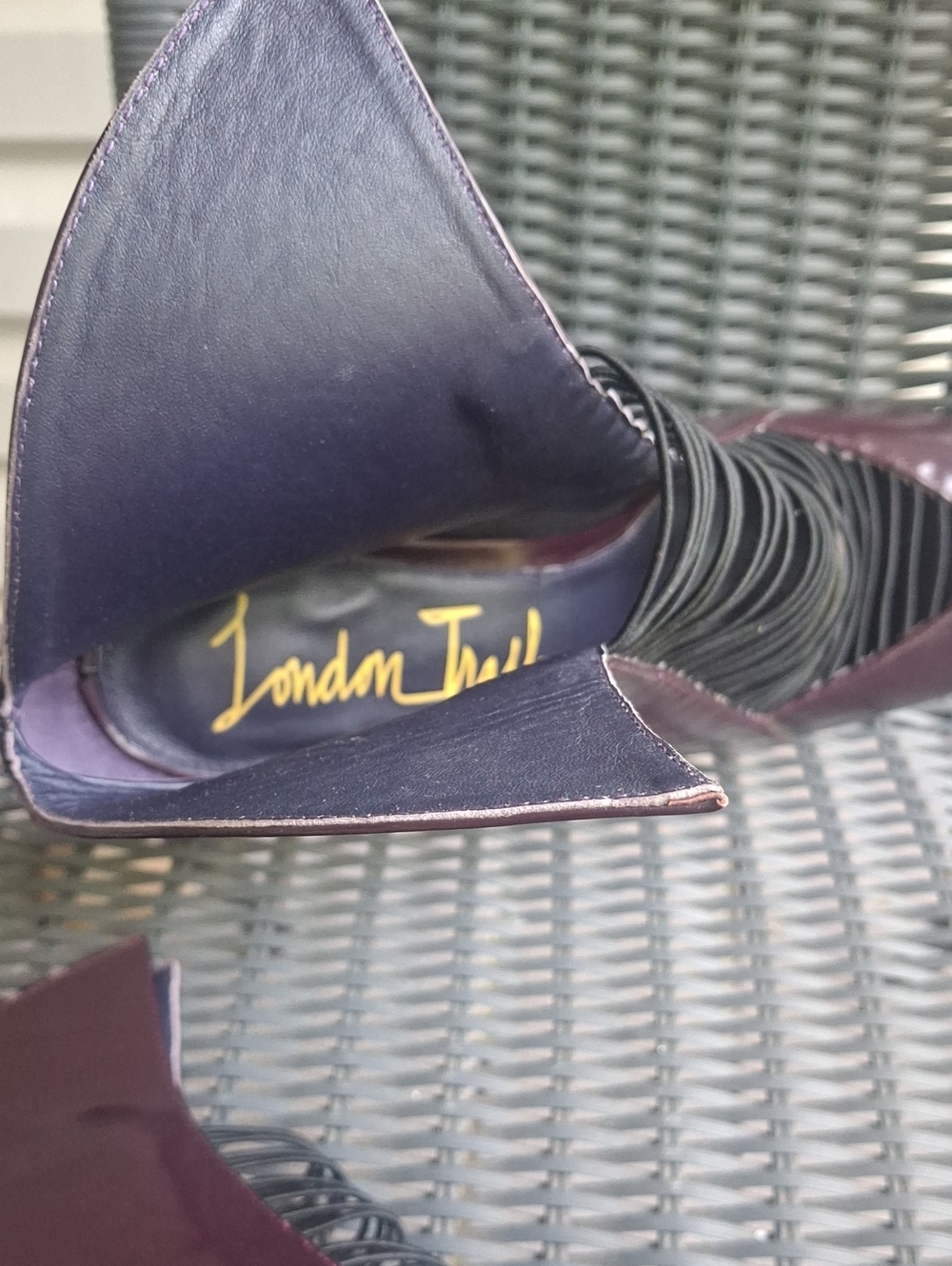 London Trash Deep Burgundy High Platform Ankle Booties, NEW - Picture 6 of 7